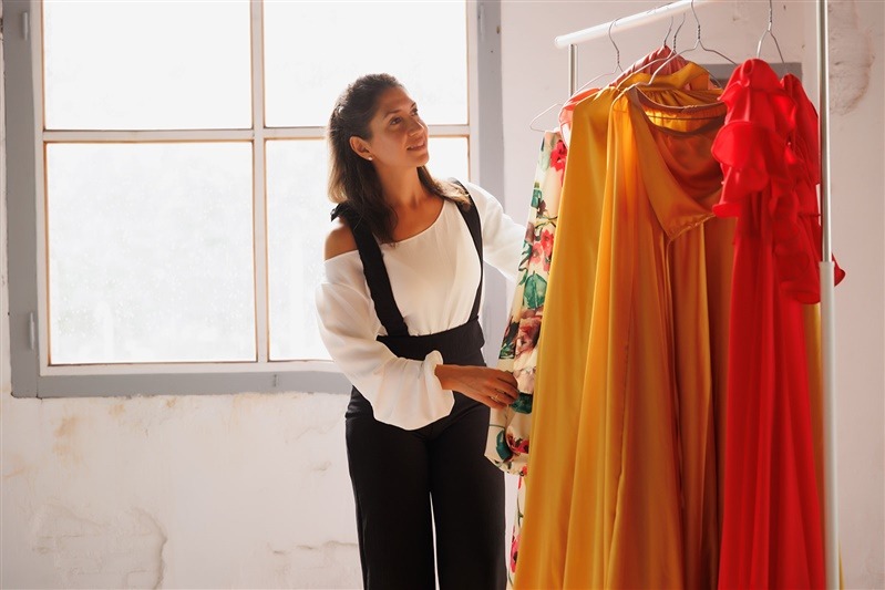 Nueve Lunas Bcn nace para despertar la belleza del embarazo con vestidos para fiesta y sesiones de fotos de maternidad.